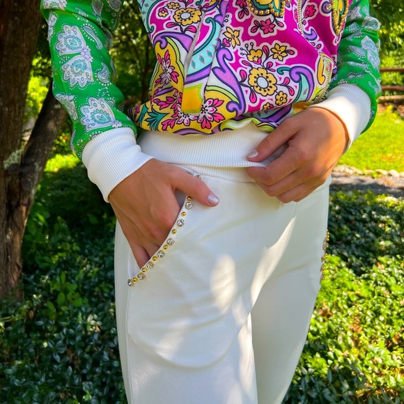 Fashion Queen Track Suit - Picture 4 of 6